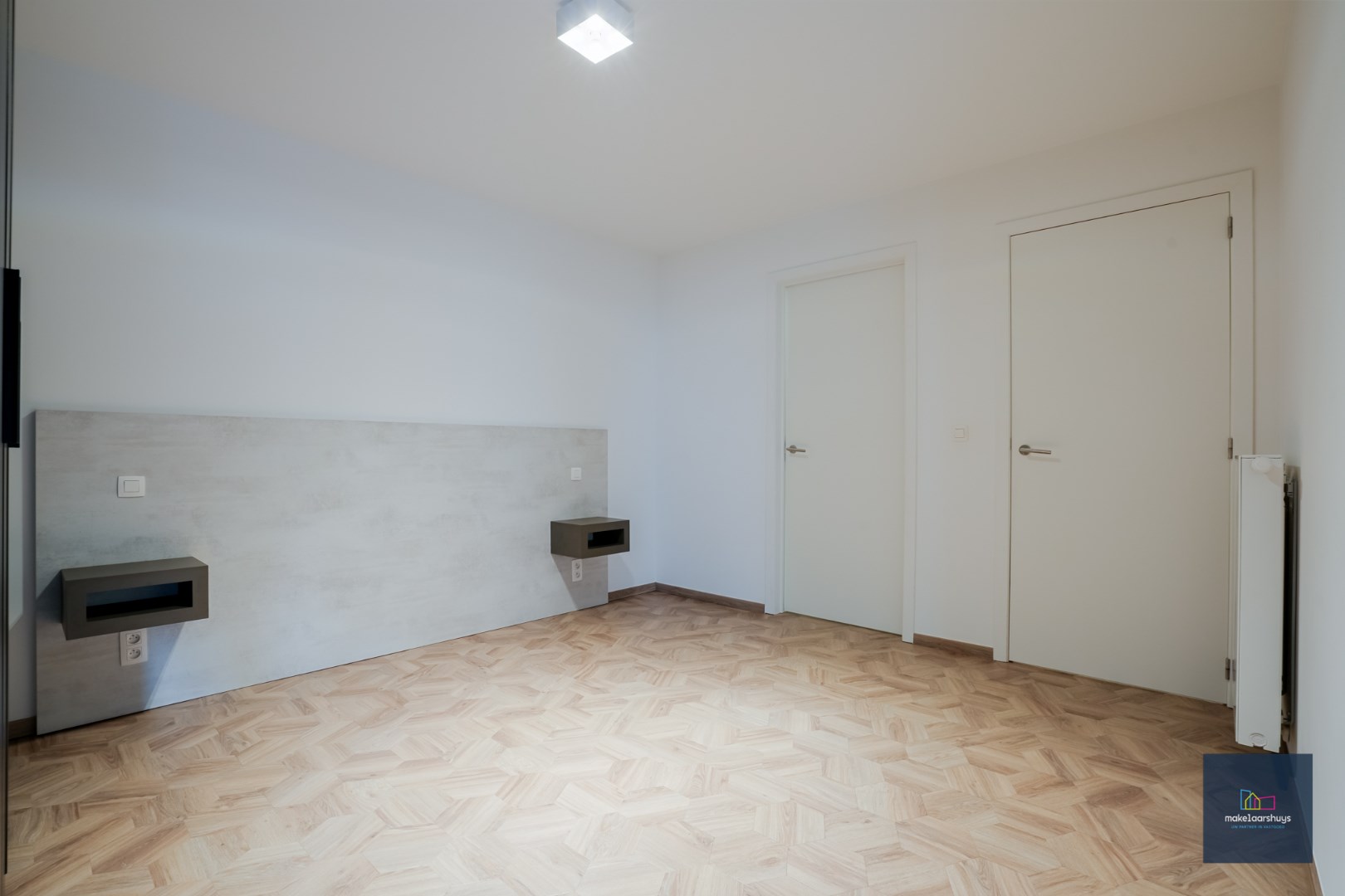 Ruim en Instapklaar 1 slp.app. met terras in zijstraat Coupure 