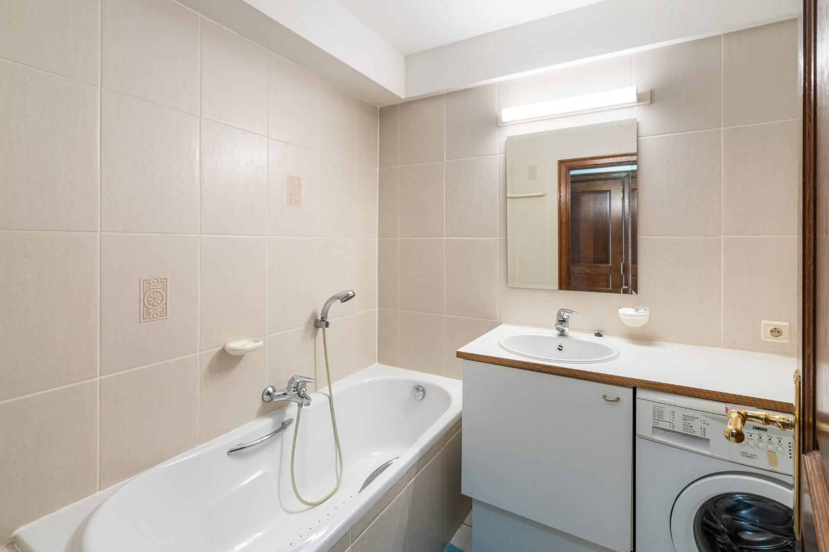 APPARTEMENT DE VACANCES AVEC 2 CHAMBRES À COUCHER PRÈS DU CASINO À OSTENDE 