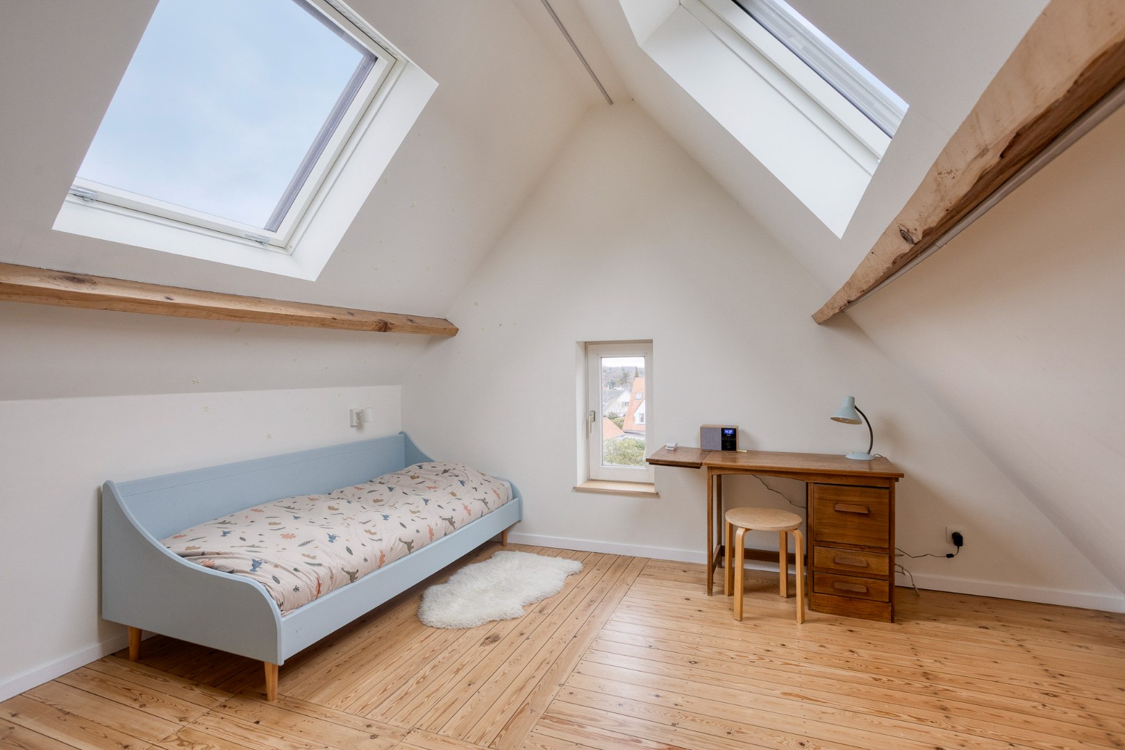 Authentieke en karaktervolle VILLA in residentiële, groene omgeving 1650 BEERSEL 