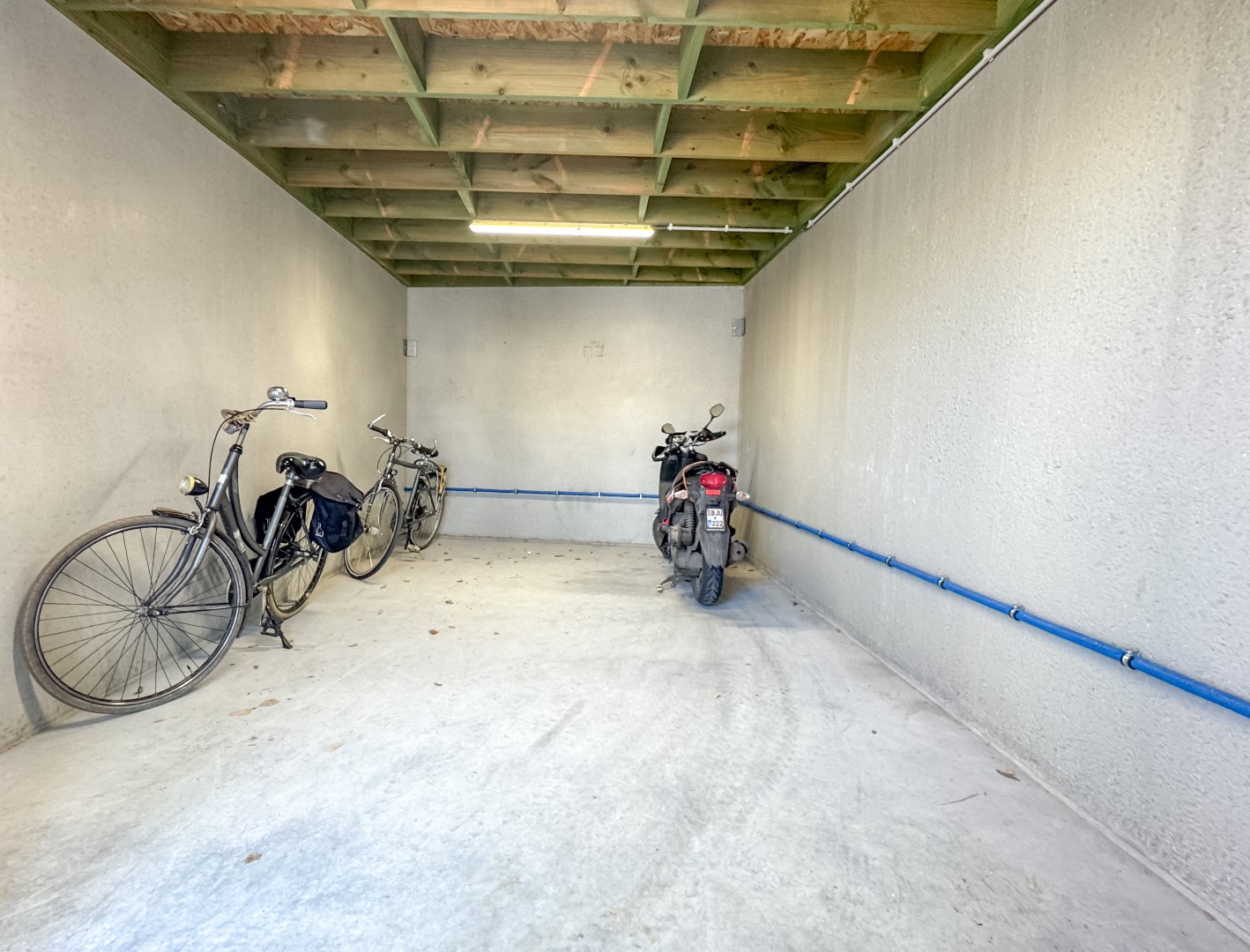 KIJKDAG 25 oktober van 10u tot 12u &amp; 14u tot 16u - Ruim instapklaar nieuwbouwappartement (167 m²) met 3 slaapkamers en groot terras in centrum Eernegem 