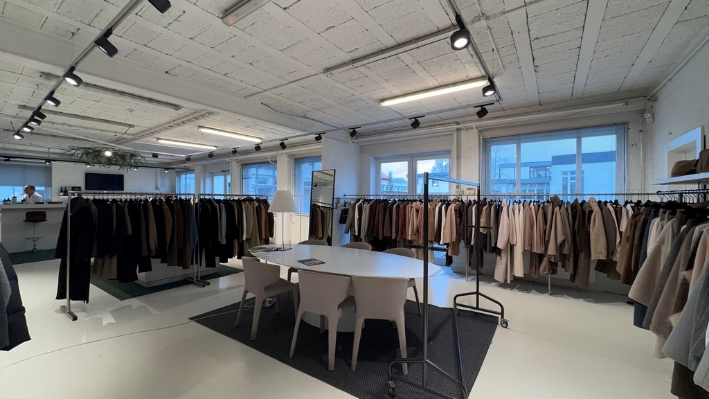 Multifunctionele ruimtes te huur vlakbij R4 en E40 in Drongen