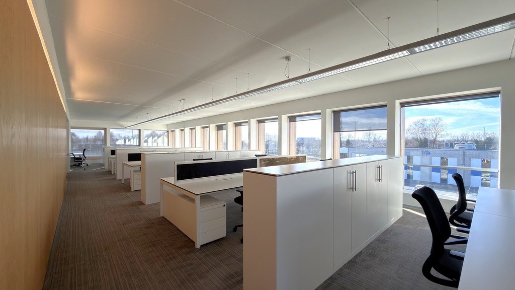 Volledig uitgeruste kantoren te huur langs E313 te Wommelgem