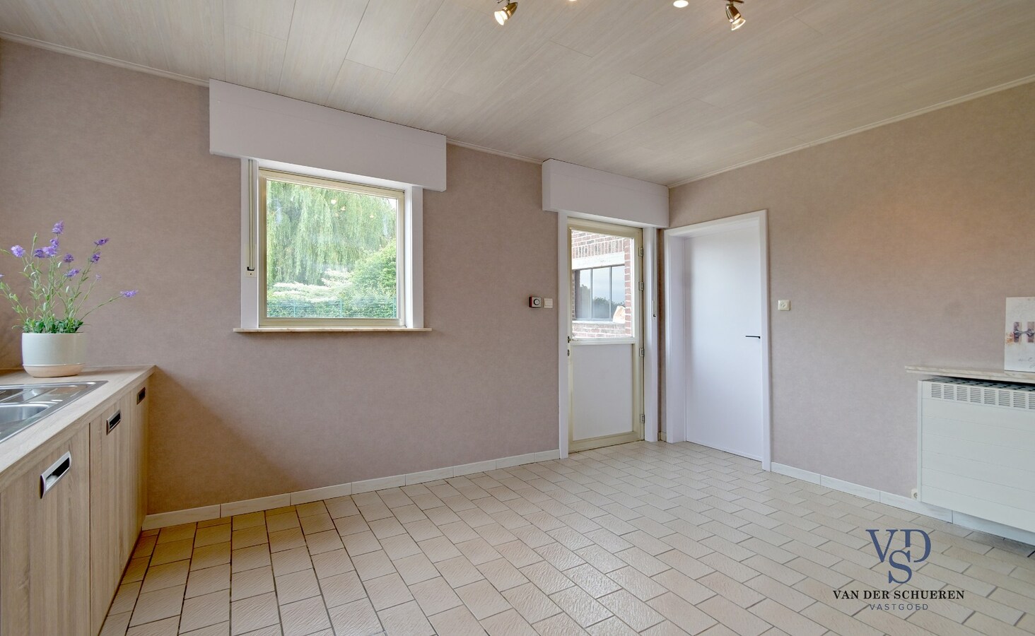 Ruime, degelijke woning 