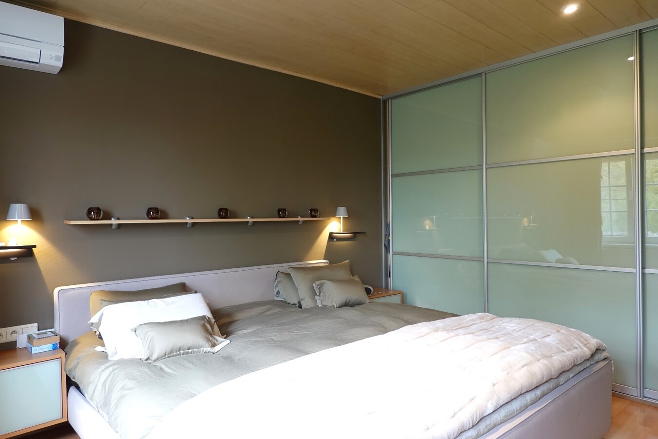 Charmante woning gelegen op een perceel van maar liefst 2.840 m² te Snellegem 