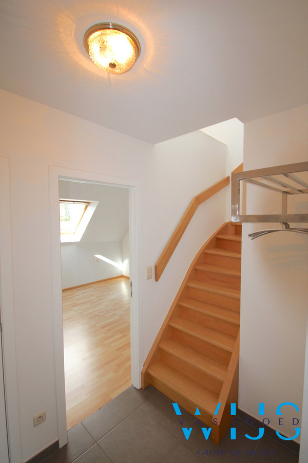 Ruim 3 slaapkamer appartement CENTRUM ERTVELDE 