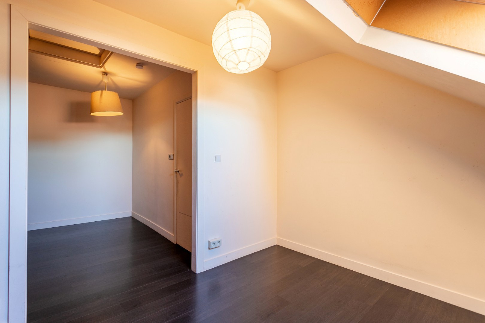 Duplexappartement in het hart Halle te koop met 2 slpks 