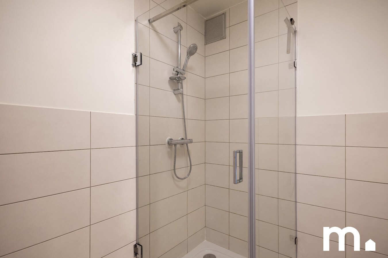Instapklaar appartement met prachtig uitzicht in het hart van Kortrijk ! 