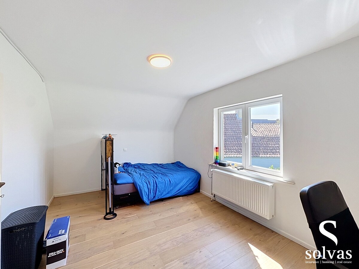 Vrijstaande woning op ruim perceel 