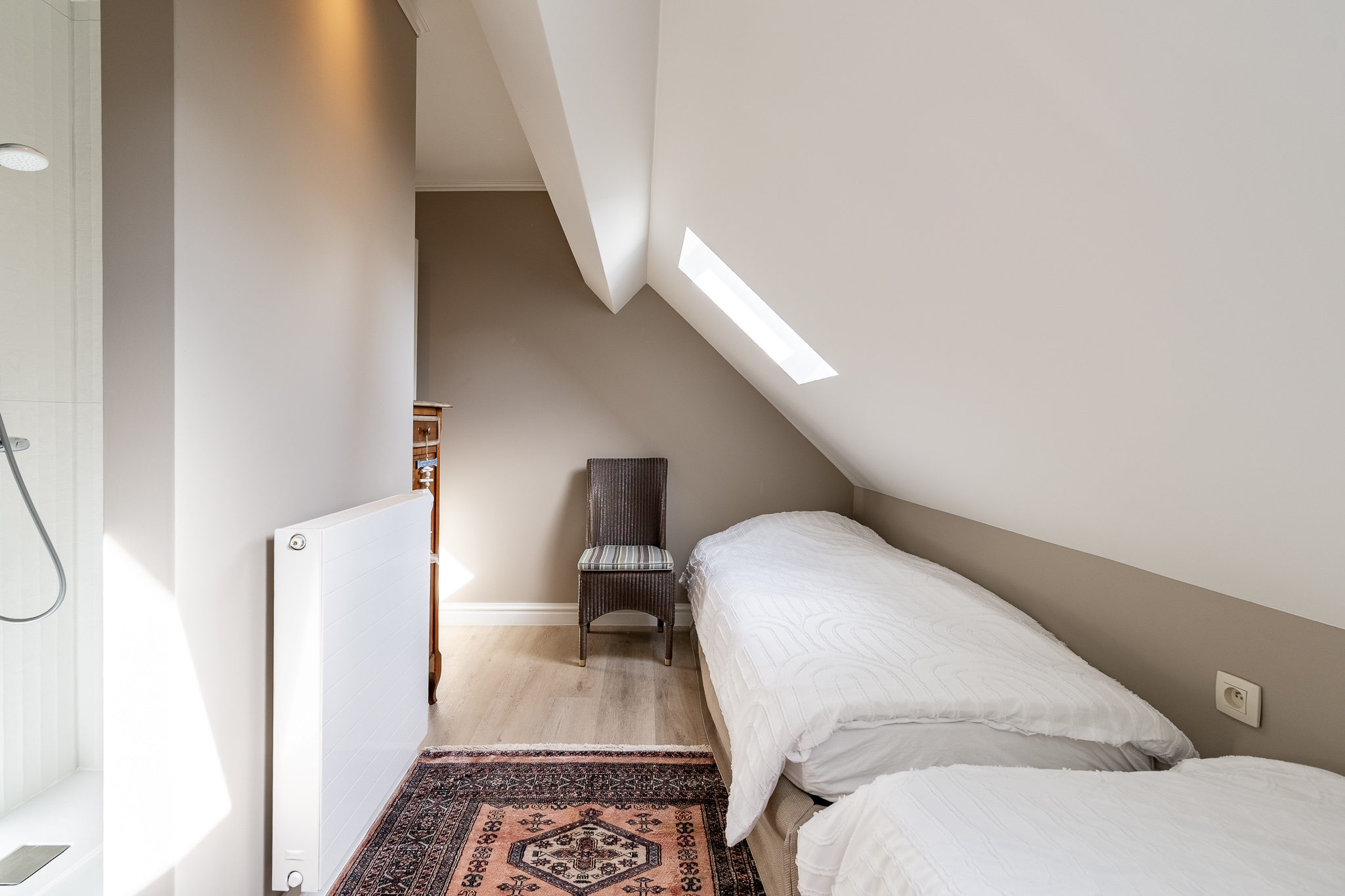 Charmante en karaktervolle herenwoning, met veel smaak gerenoveerd in het centrum van Knokke 