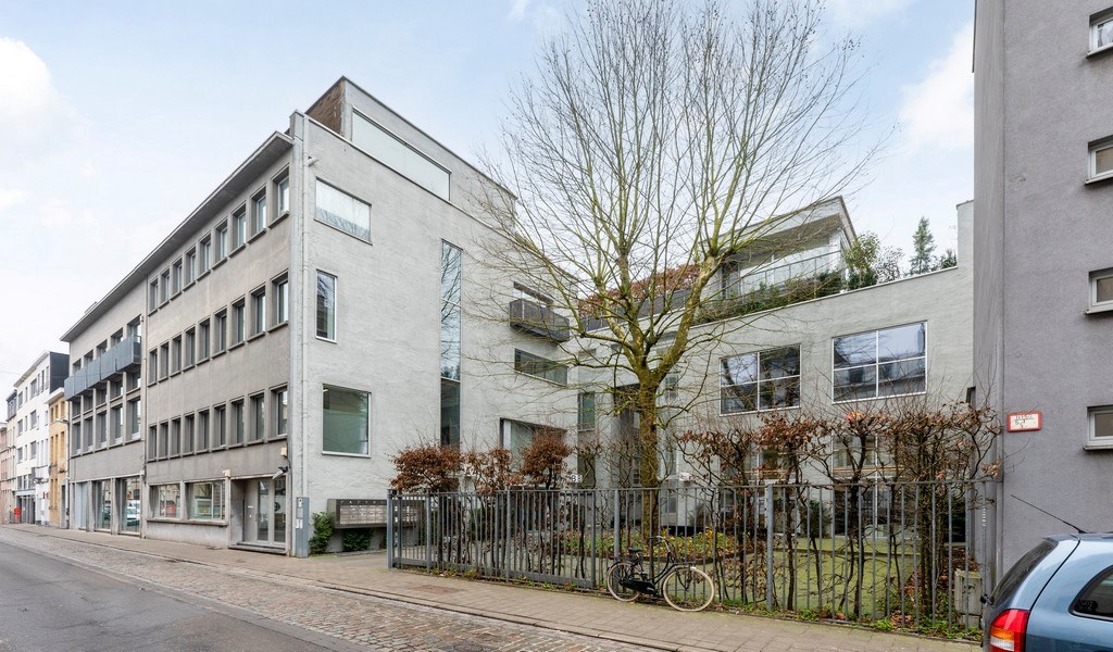 Volledig ingerichte kantoren te huur in renovatieproject Papyrus in Antwerpen