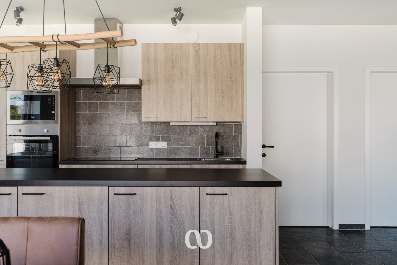 Ruime nieuwbouwwoning met 4 slaapkamers 