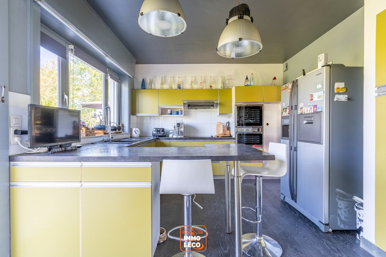 Superbe propriété « semi plain-pied » érigée sur une parcelle de 1823m2, COUP DE COEUR ABSOLU ! 