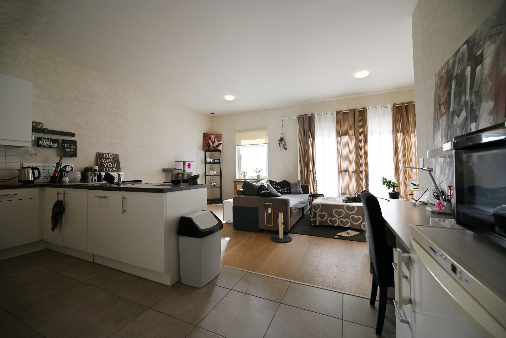 Energiezuinig appartement met 2 slpks, terras en garage te Maldegem 