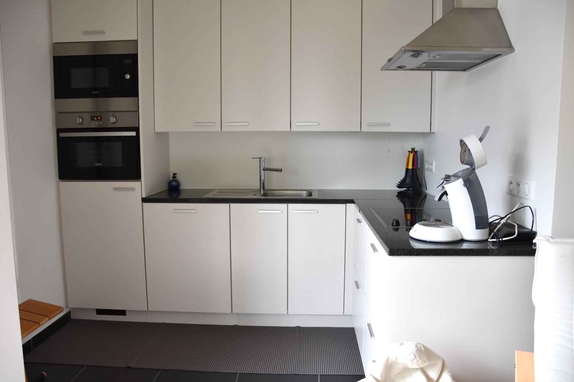 gemeubeld 2 slaapkamer appartement 