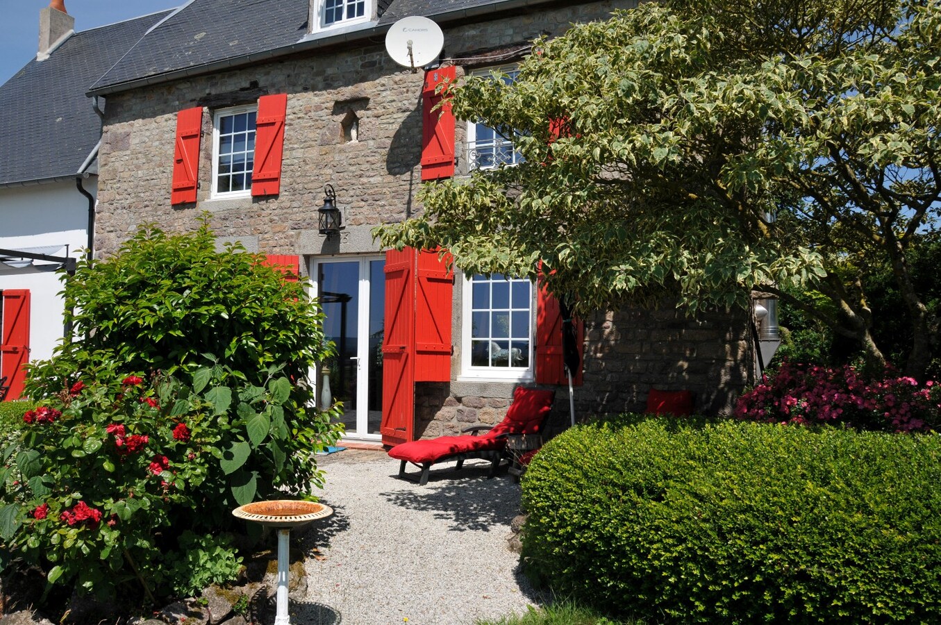 Prachtige, volledig gerenoveerde villa/paardenlandgoed op ca. 2,8 ha in Calvados, Normandië, Frankrijk 