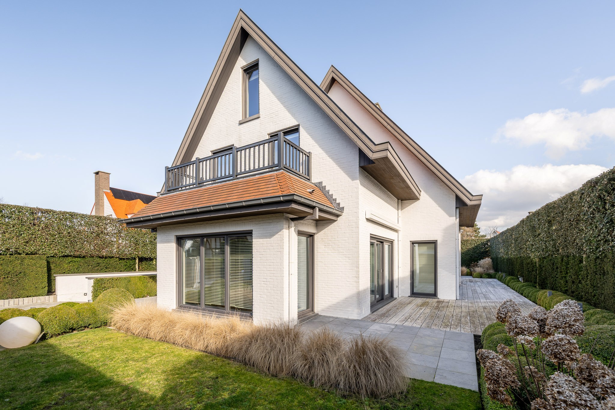 Prachtige en instapklare villa gelegen in een zijstraat van de Magere Schorre 