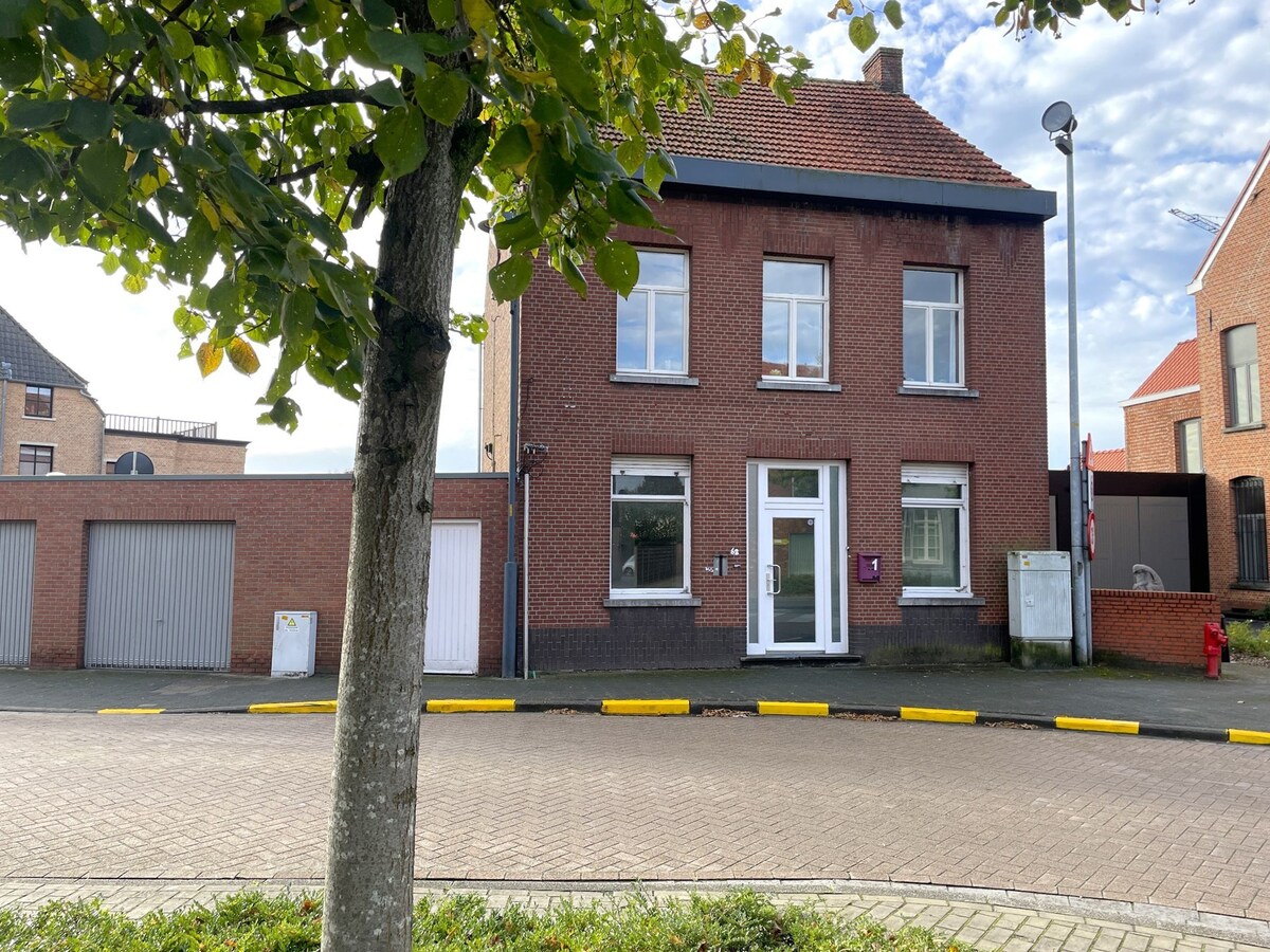 Te huur winkelruimte - Poppel