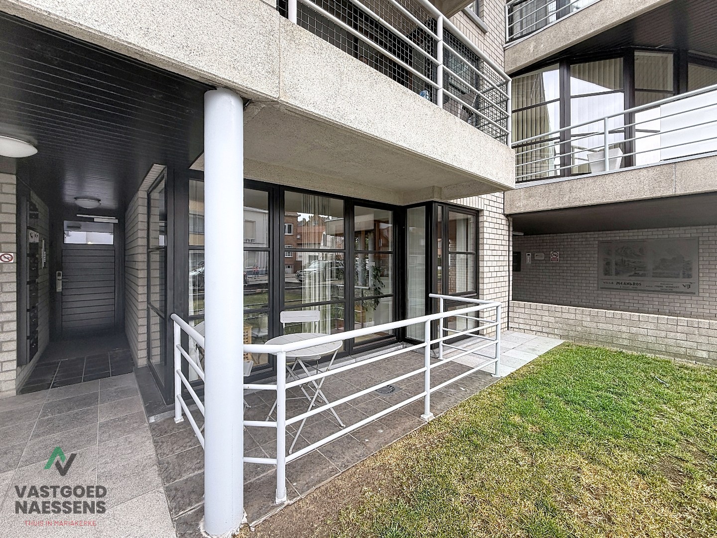 RUIM GLVL 2 SLPK APP MET TUIN EN GARAGE 