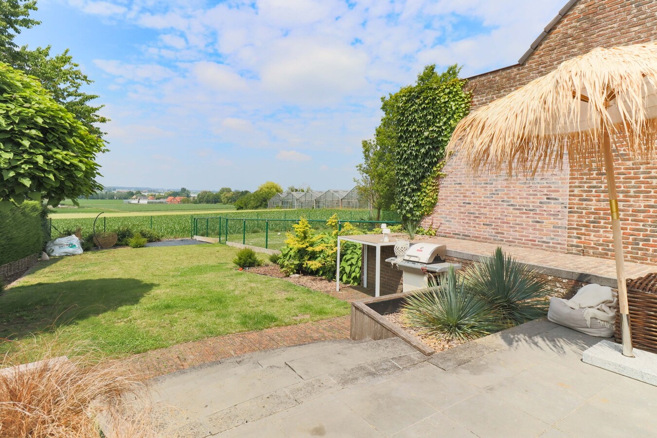 Unieke Villa te Moorslede met 5 slaapkamers op 726m² ! 