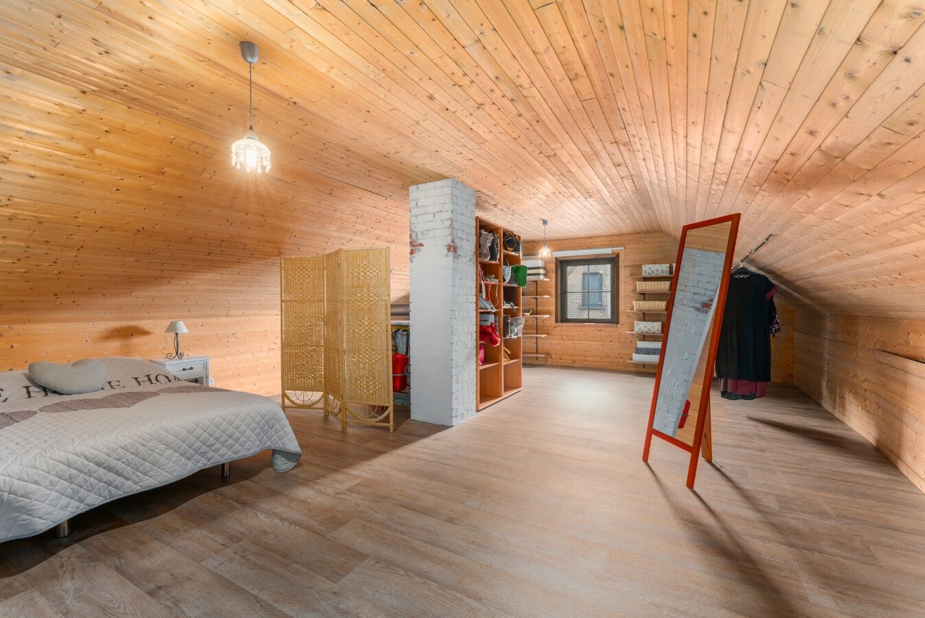 Charmante villa met open zicht in doodlopende straat te Sijsele 