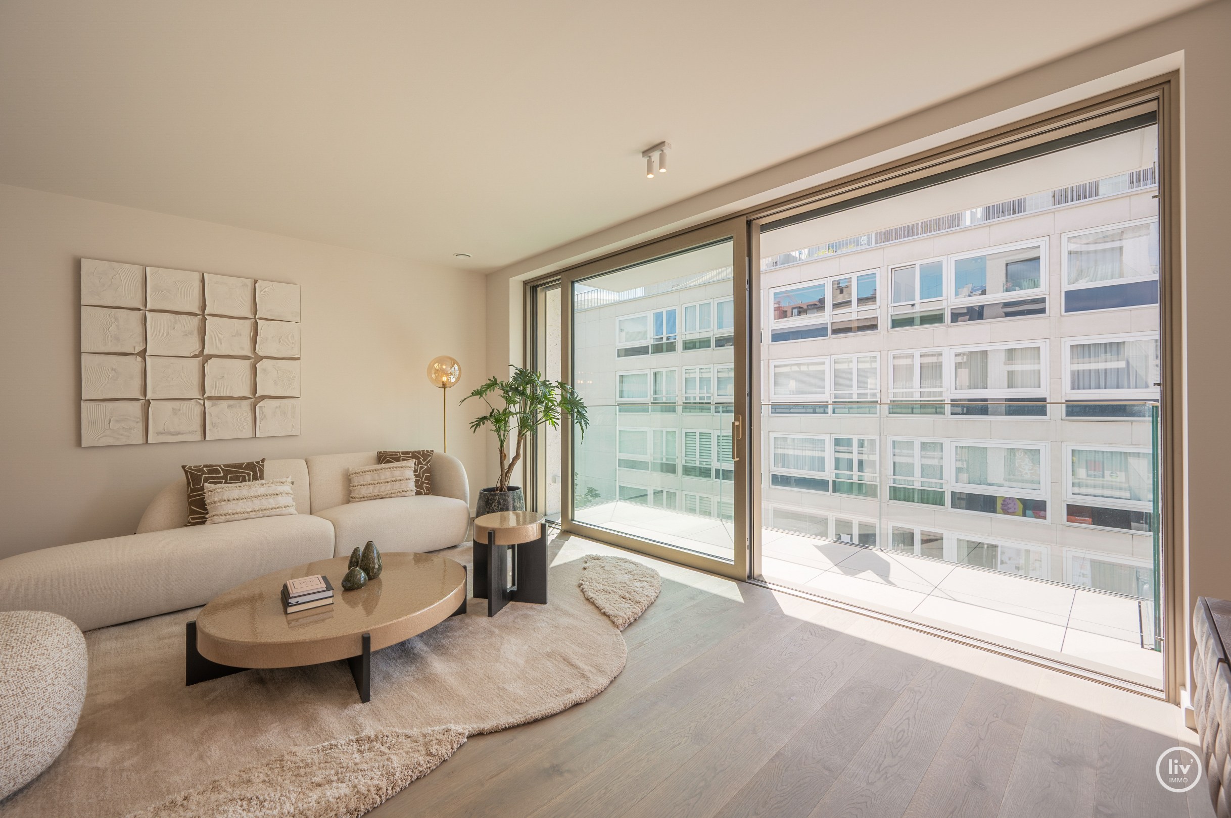 Zuidgericht nieuwbouwappartement met 2 slaapkamers op topligging aan de Kustlaan. 