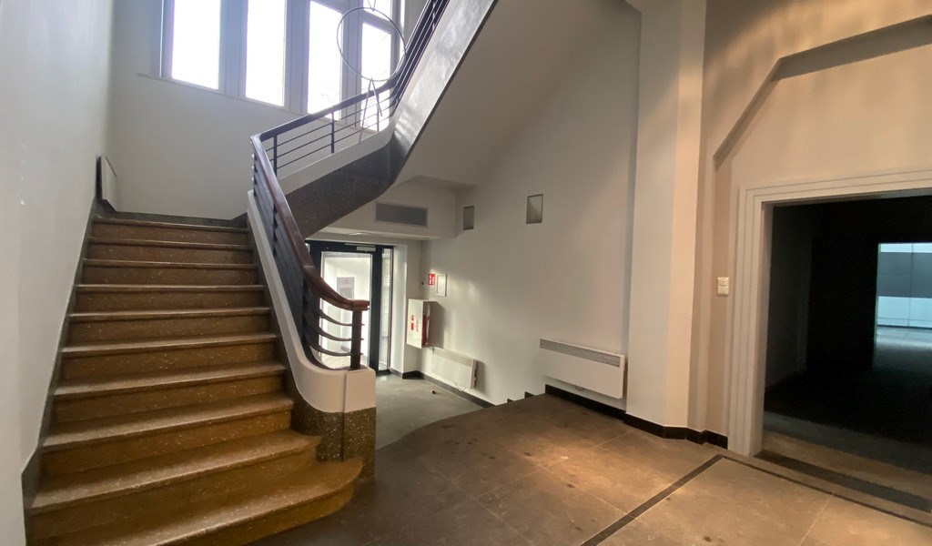 Volledig ingerichte kantoren te huur in Zwijnaarde