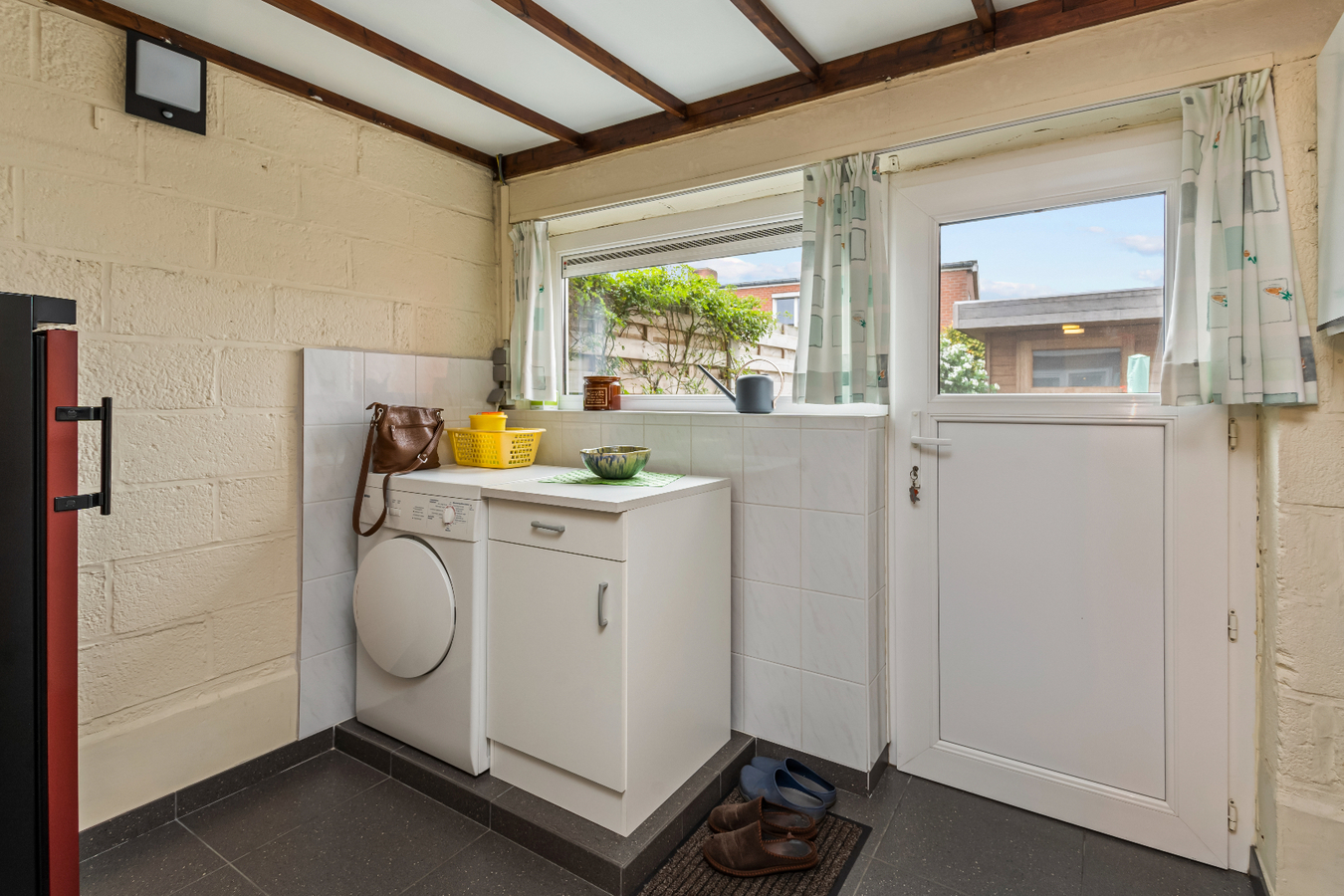 Tot in de puntjes afgewerkte woning in een doodlopende straat 