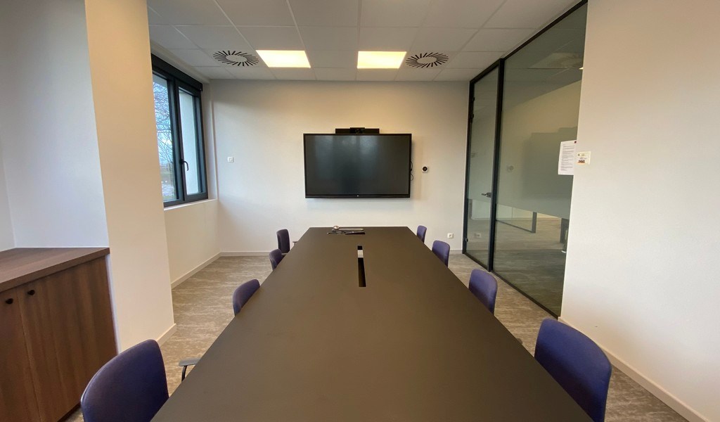 Volledig ingerichte kantoren te huur in Zwijnaarde