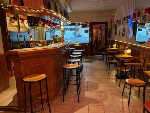 Te koop café - Menen