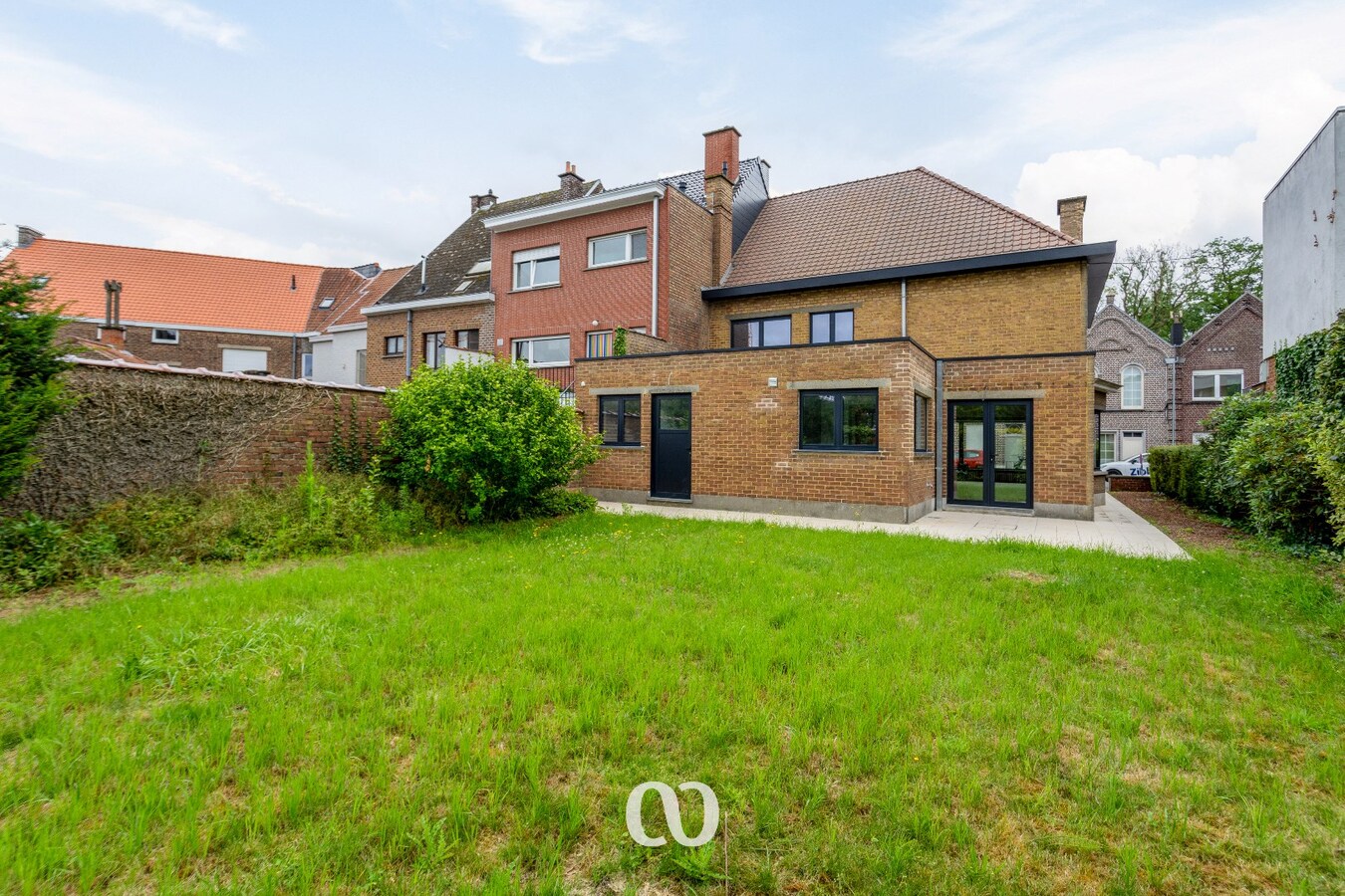 Ruime gerenoveerde gezinswoning in het centrum van Oudenaarde 