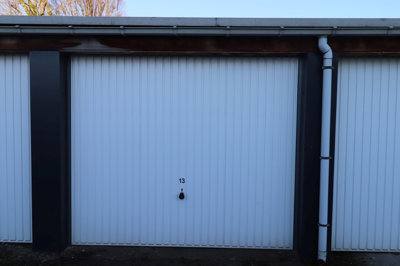 Verhuurd garage - Geel