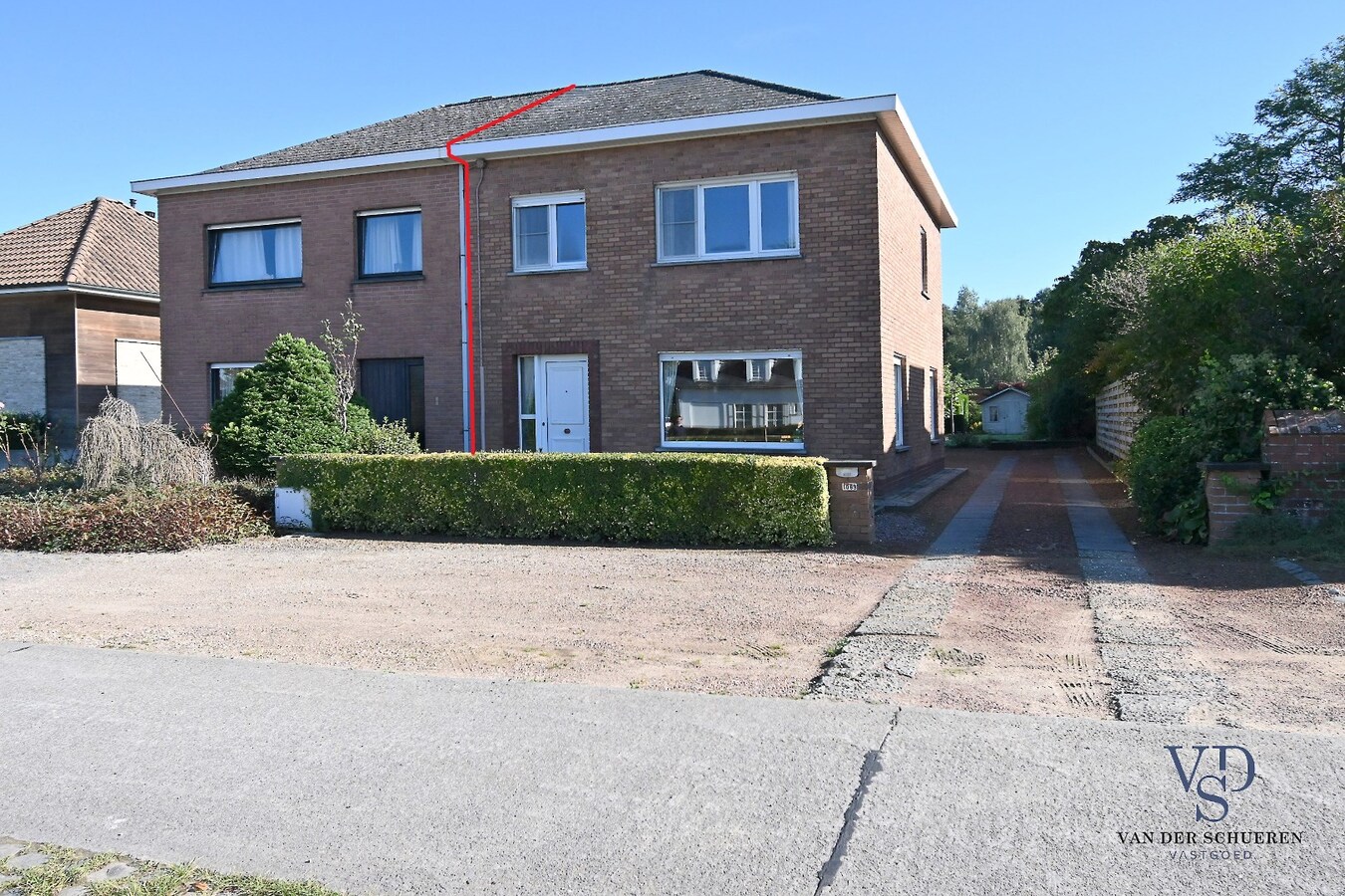 Degelijke Half Open Bebouwing 