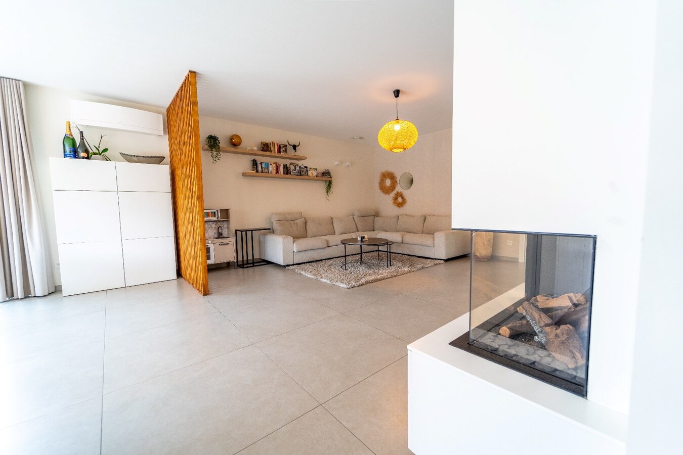 Prachtige villa met tuin, terras &amp; garage in Hasselt - 3 slaapkamers, bouwjaar 2019. 