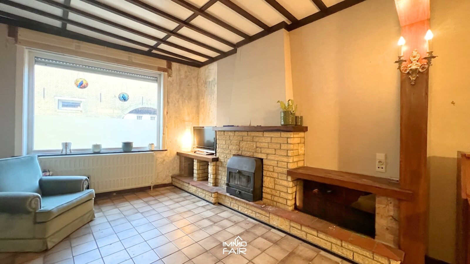 Budgetvriendelijke woning op royaal perceel! 