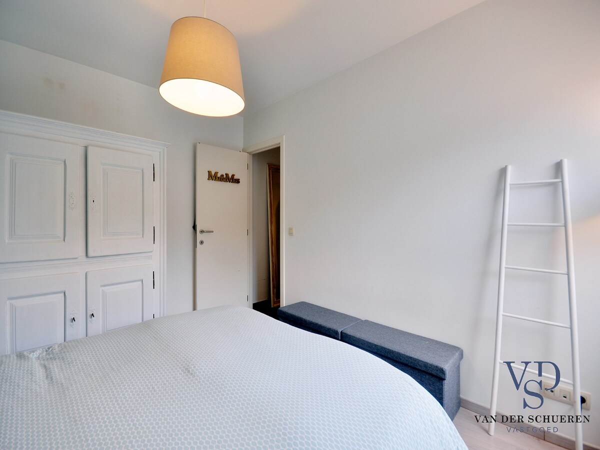 2 slpk-appartement in hartje Dikkelvenne 