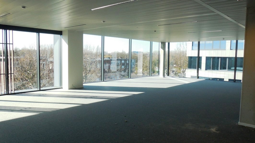 Duurzame kantoren te huur in The Link nabij station Berchem