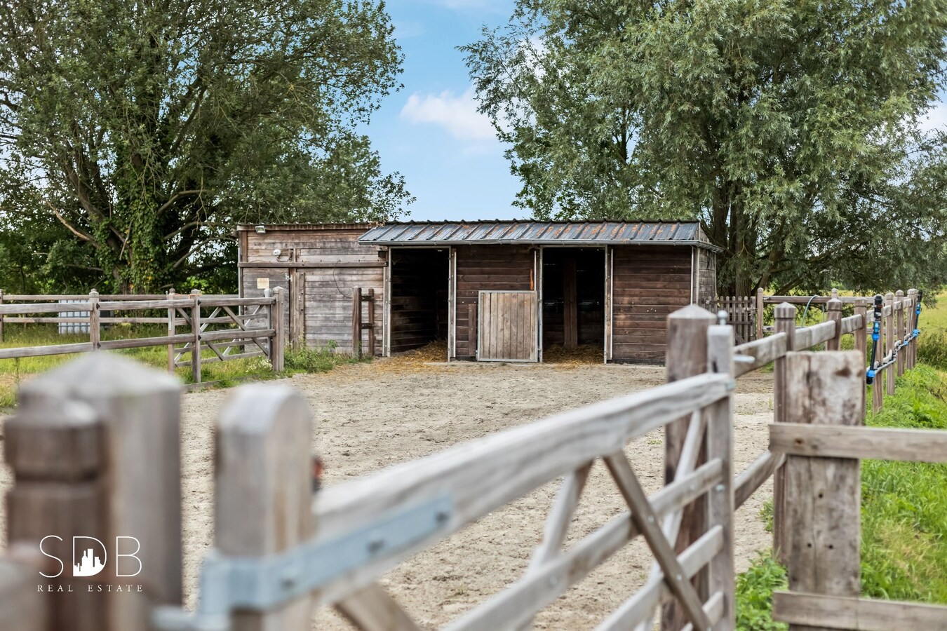 Loopstal, loopstallen, buitenstal, buitenstallen