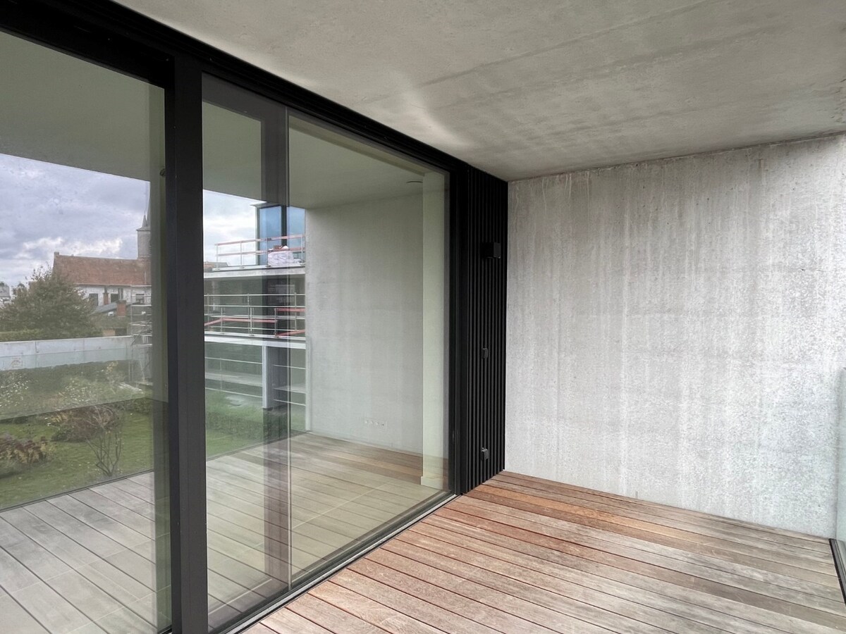 Ruim 2 slpk-appartement incl. staanplaats en kelderberging. 