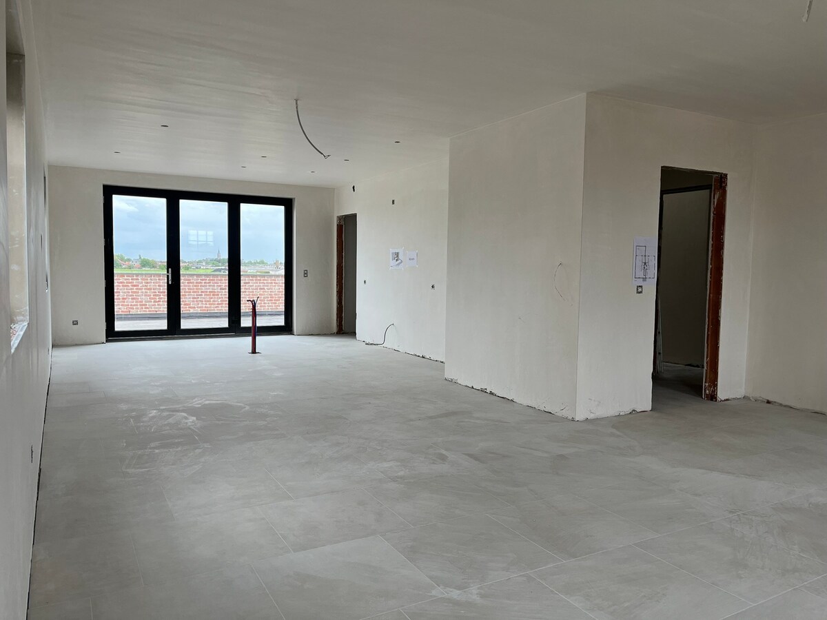Nieuw duplex appartement met 3 slpks. en terras van 31 m² 