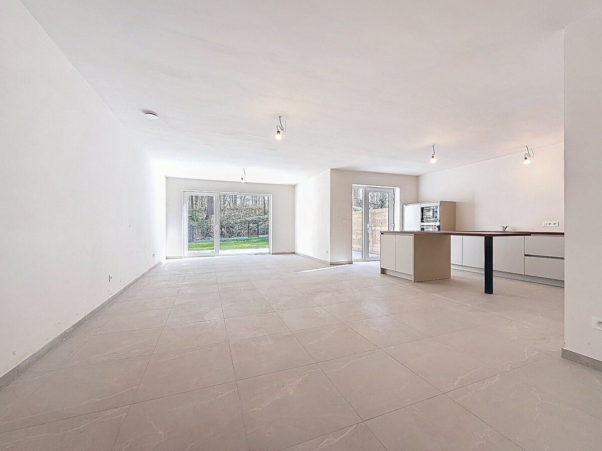 Piekfijn afgewerkte nieuwbouw BEN-woning te St-L-Houtem, 6% BTW mogelijk 
