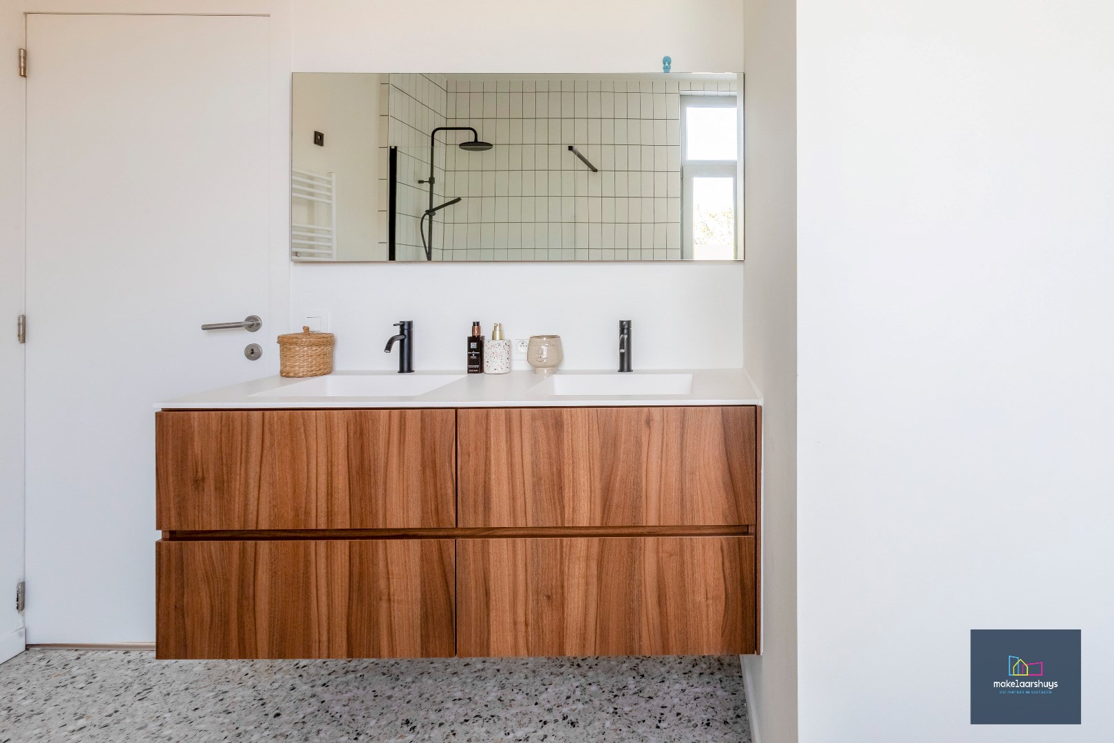 Topper : Instapklare rijwoning met alle comfort 