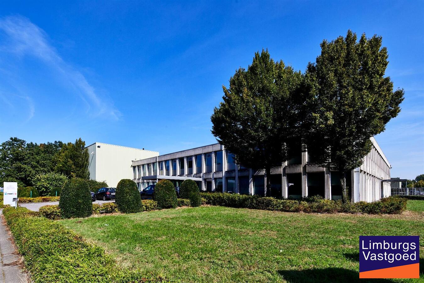 C-SITE Nieuwbouw KMO unit 2 - 3925 m² - a/d voormalige Coca-Cola site 