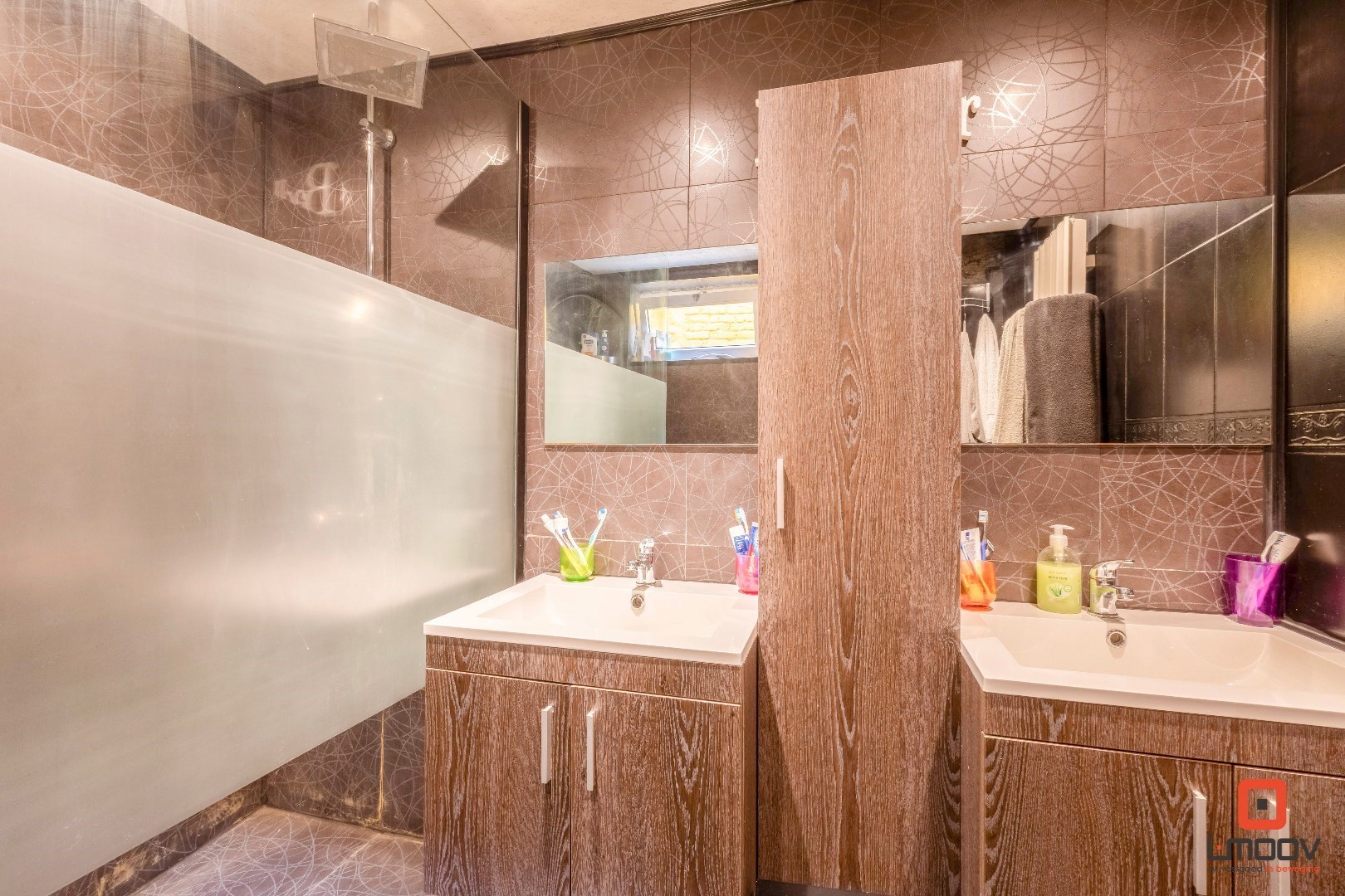 Ruime stadswoning met 4 slaapkamers in Sint-Amandsberg 