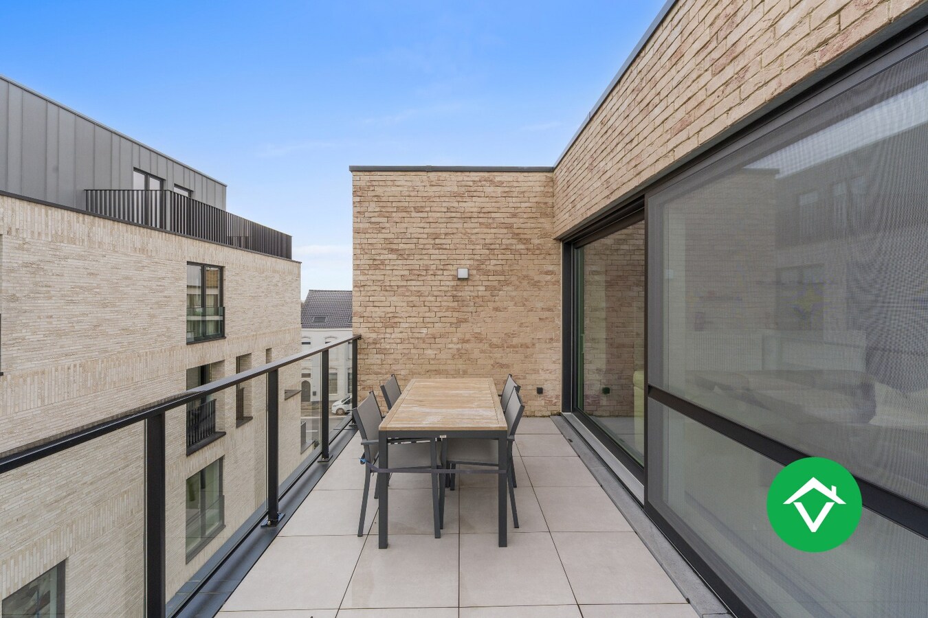 Recent topappartement (2023) met 2 slaapkamers én garage te Diksmuide 