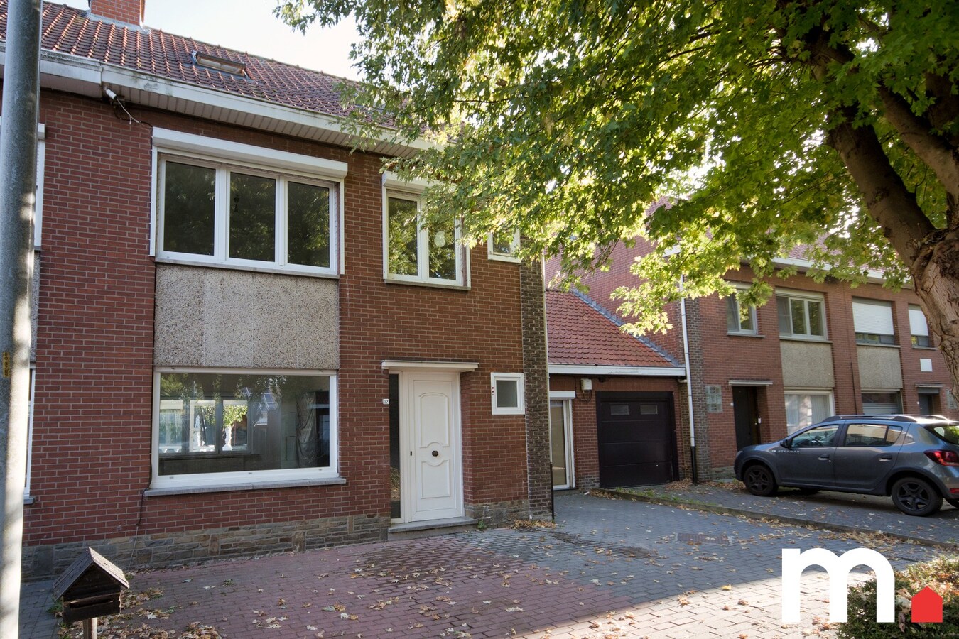 Instapklare woning te Wevelgem! met 4 slaapkamers en 12 zonnepanelen 