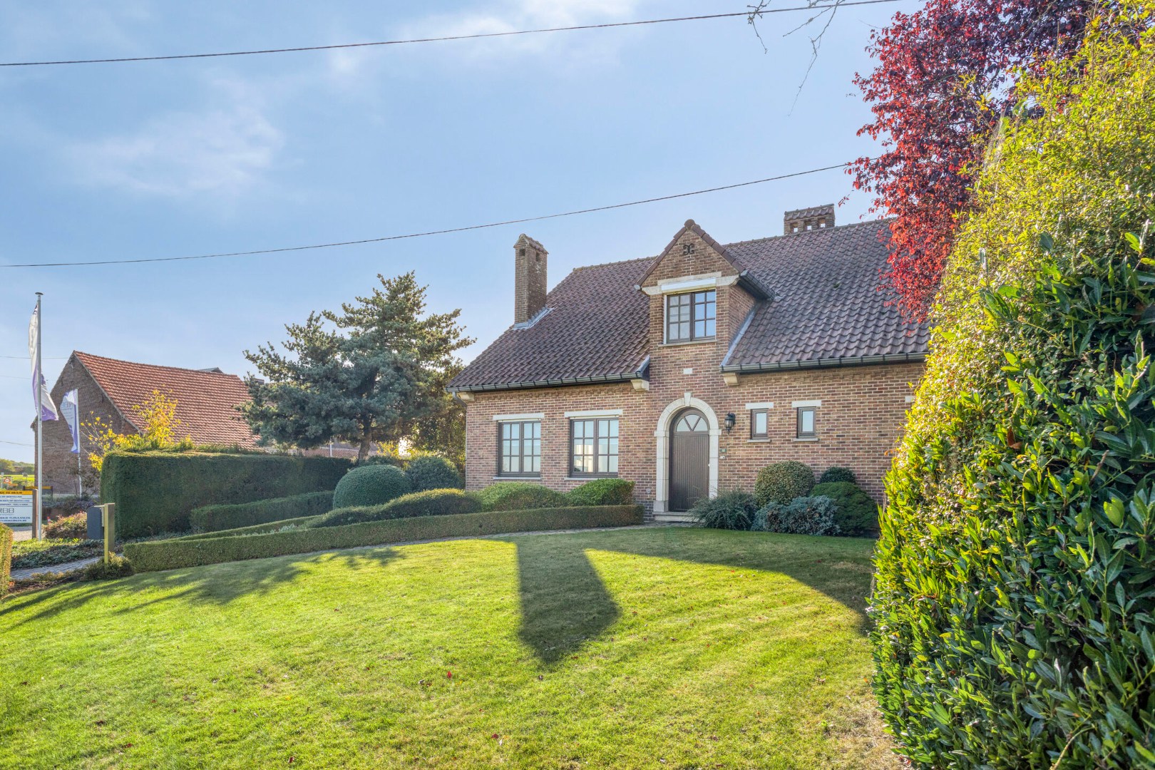 Open bebouwing met 3slaapkamers, bureau en 2 badkamers in Pellenberg! - EPC 240 kWh/m² - bewoonbare opp. 242 m² 