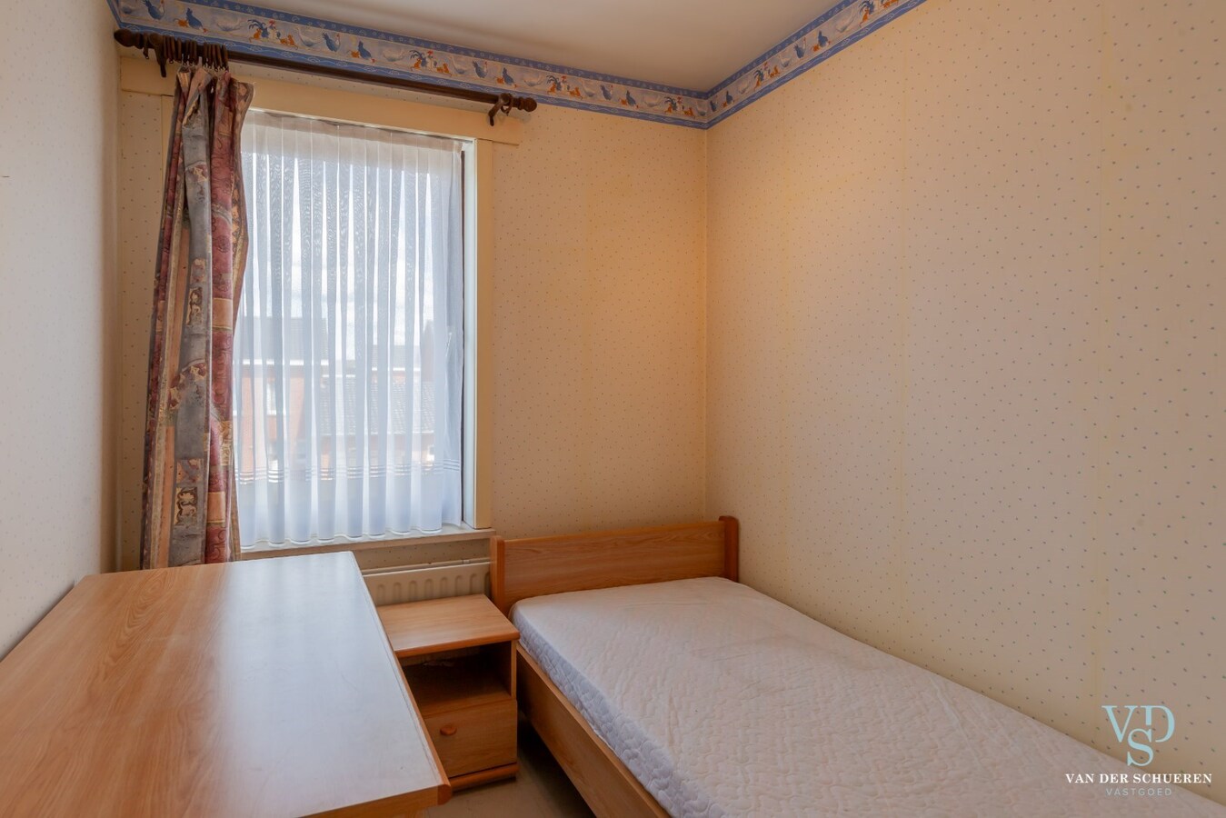 Degelijke Half Open Bebouwing 