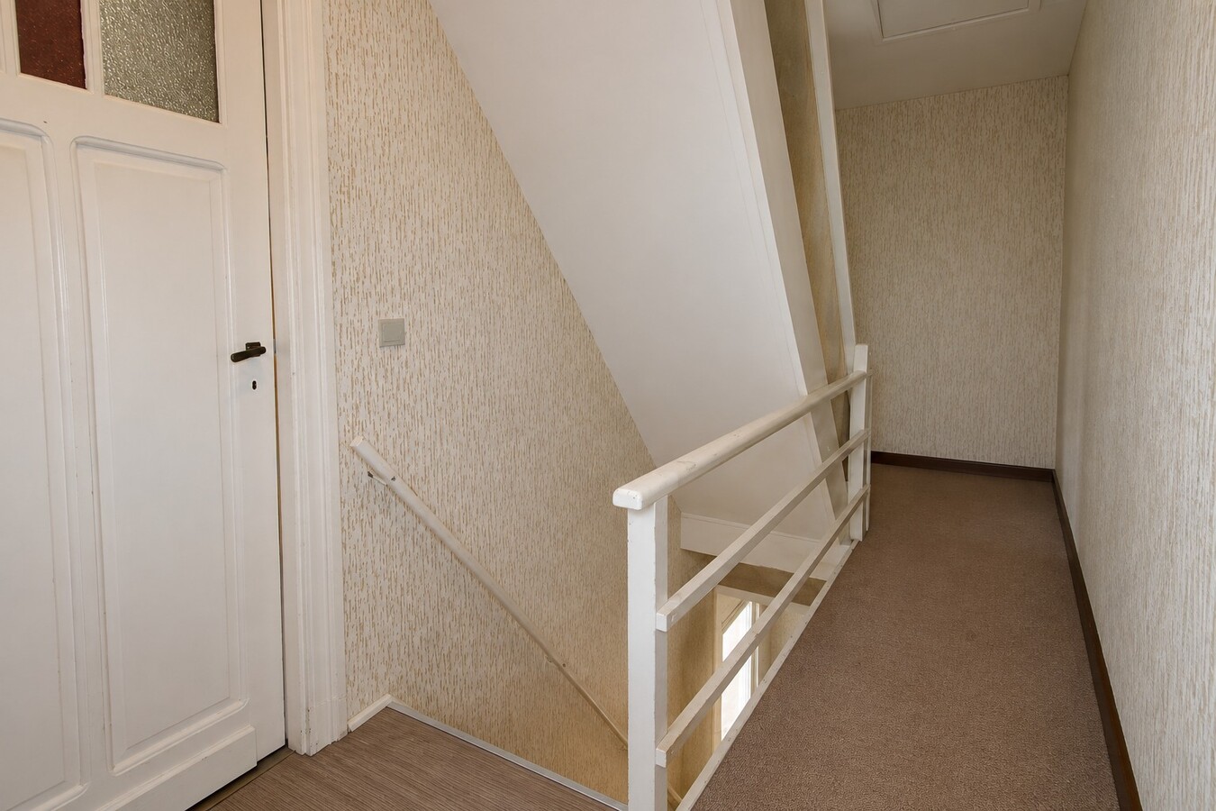 Te koop: Centraal gelegen stadwoning met 4 slaapkamers en diepe zuidgerichte tuin in Sint-Niklaas! 