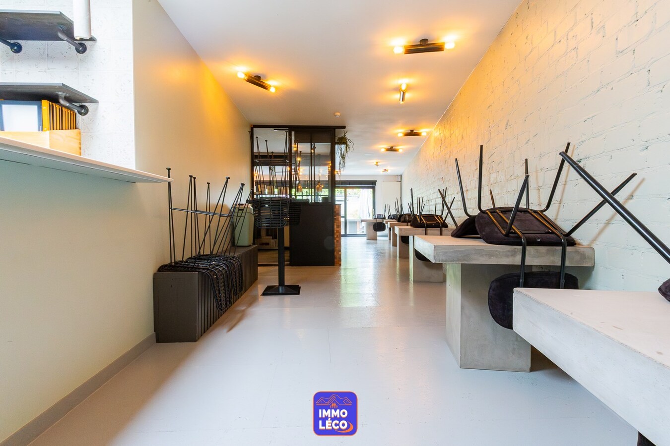 Surface commerciale en plein centre-ville avec terrasse ! 