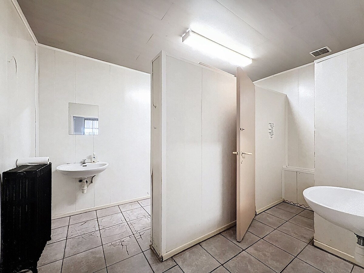 Te renoveren/te slopen handelshuis op 11 are te Sint-Antelinks 